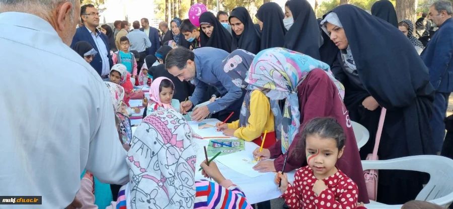 حضوردرراهپیمایی مراسم 13آبانماه  7