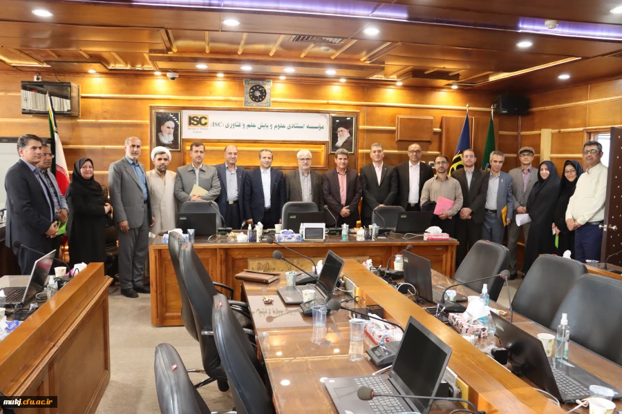 حضور رئیس، دبیرعلمی و دبیراجرایی سومین همایش ملی الهیات در نشست شورای سیاست گذاری همایش های دانش آموزش محتوا pck 4