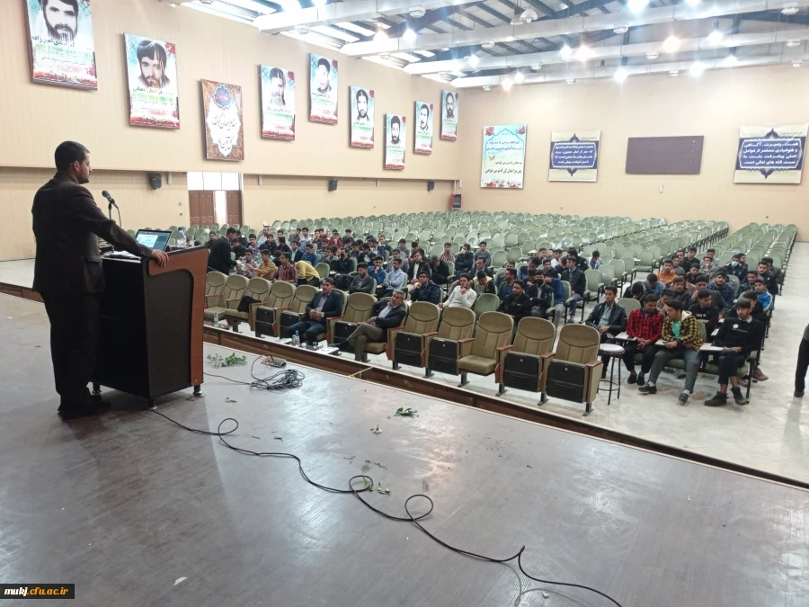 تبیین برنامه های پژوهشی و آموزشی در بین دانشجویان قاین 2