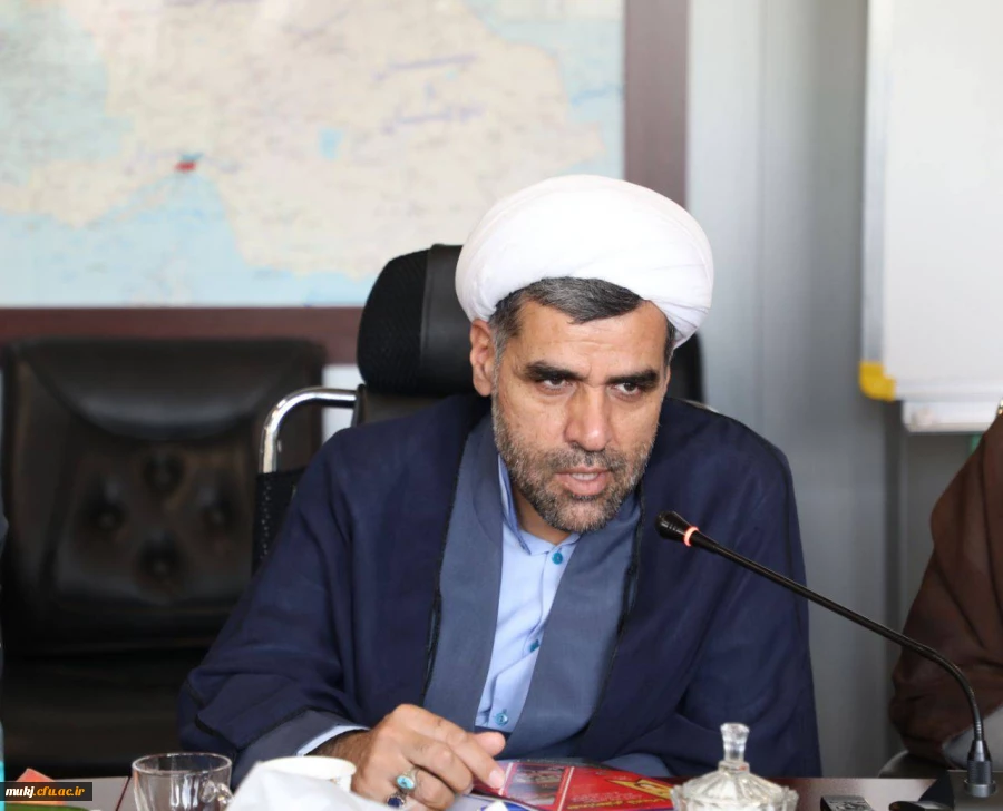 دکتر اکبری مطلق سرپرست پردیس های دانشگاه فرهنگیان خراسان جنوبی کسب رتبه برتر گروه جهادی شهید باهنر در چهارمین جشنواره ملی جهادگران را تبریک گفت.
 2