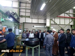بازدید سرپرست، معاونین، کارکنان و جمعی از دانشجویان دانشگاه فرهنگیان خراسان جنوبی از شرکت کویر تایر 5