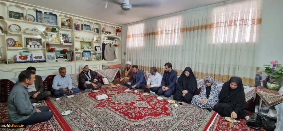 دیدارسرپرست دانشگاه فرهنگیان خراسان جنوبی با خانواده شهید فرهنگی مسعود اکبری در شهرستان سربیشه
 2