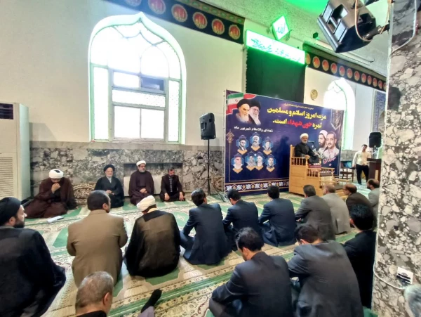 حضور رئیس امور پردیس های دانشگاه فرهنگیان خراسان جنوبی و معاونین در مراسم گرامیداشت شهدای دولت 3