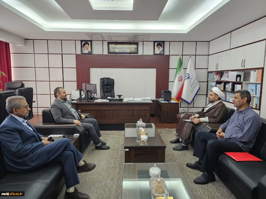 دیدار رئیس امور پردیس های دانشگاه فرهنگیان خراسان جنوبی با رئیس سازمان برنامه و بودجه استان 2
