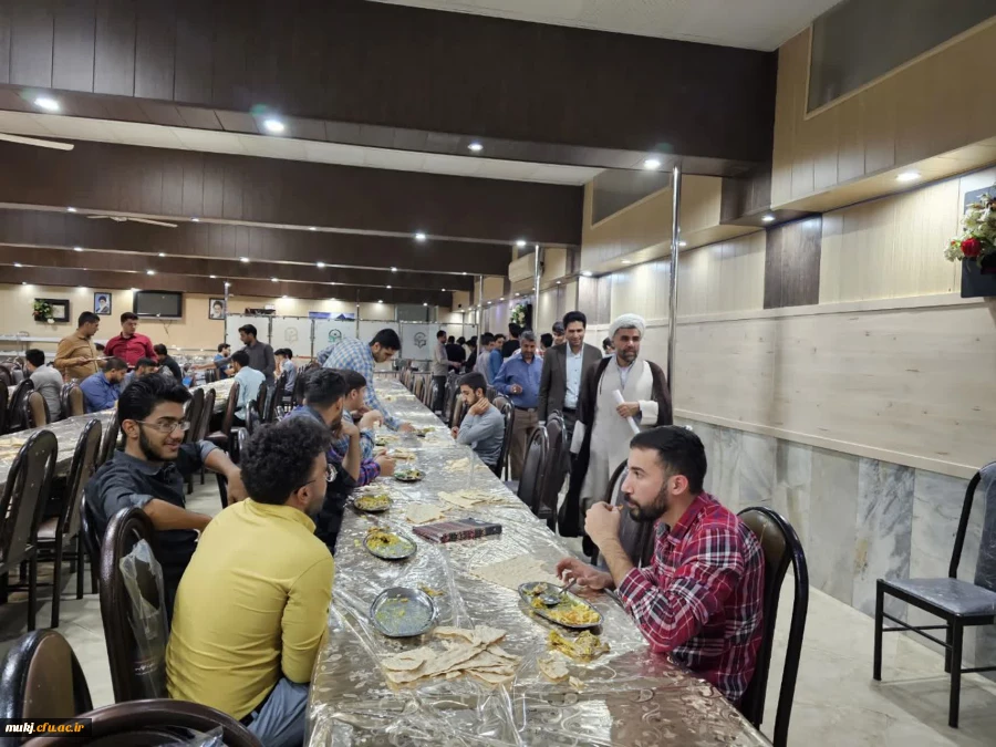 بازدید رئیس امور پردیس های دانشگاه فرهنگیان از سلف سرویس پردیس شهید باهنر بیرجند 4