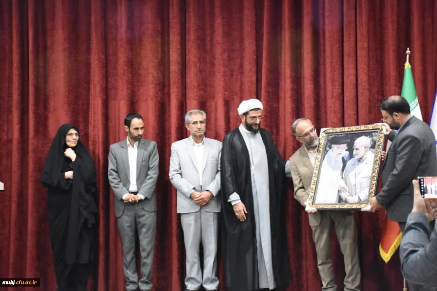 تجلیل دانشگاه فرهنگیان خراسان جنوبی از عملیات غرورآفرین وعده صادق و مسئول ناحیه بسیج دانشجویی خراسان جنوبی 2