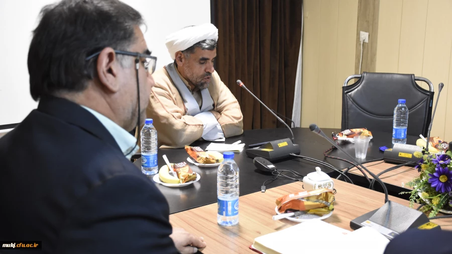 دیدار نوروزی اعضای هیئت علمی با اکبری مطلق رئیس امور پردیس های دانشگاه فرهنگیان استان خراسان جنوبی 3