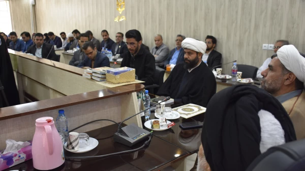 دیدار صمیمانه یِ آیت الله عبادی نماینده ولی فقیه در استان خراسان جنوبی به مناسبت ولادت حضرت معصومه (س) و روز دختر با کارکنان، اساتید و دانشجومعلمان دانشگاه فرهنگیان خراسان جنوبی  5