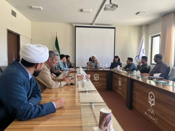 بررسی مسائل و گفت و گوی دانشجویی در مرکز آموزش عالی شهید مدرس قائنات 3