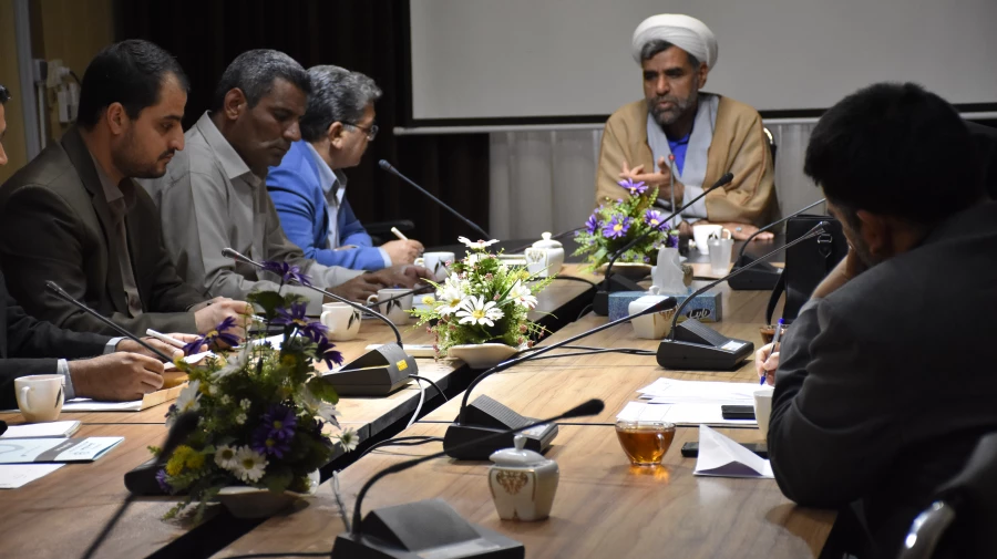 نظم در دانشگاه عامل اصلی کارها و انجام دقیق و به موقع و جلوگیری از هر اقدام و تخلفی است 4