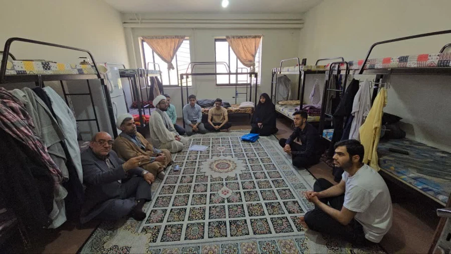 حضور مدیریت امور پردیس های دانشگاه فرهنگیان خراسان جنوبی در سراهای خوابگاهیِ مرکز آموزش عالی شهید مدرس قائن 5