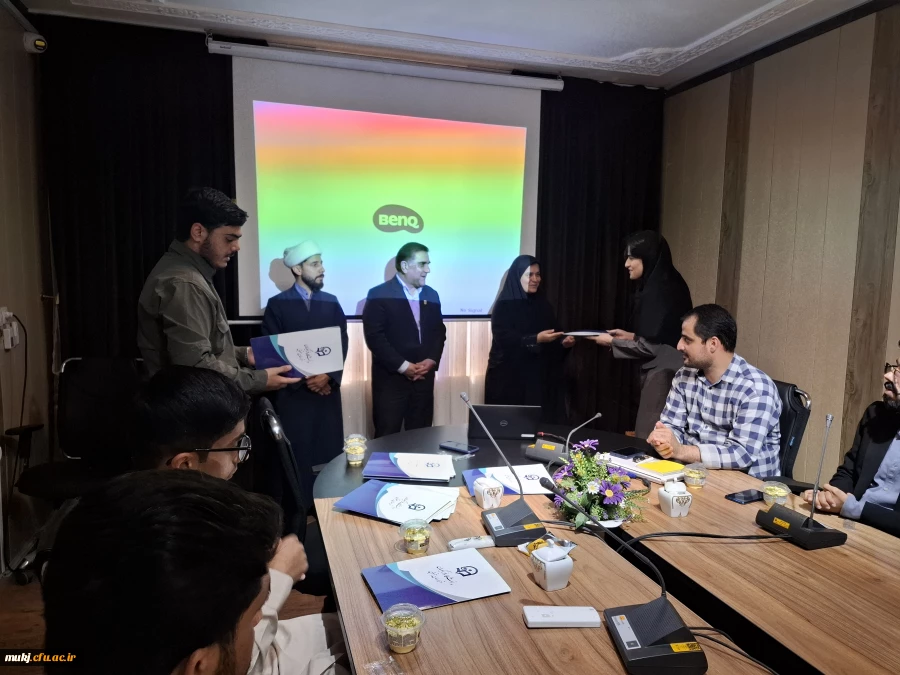 روز ارتباطات و روابط عمومی فقط یک برگه در تقویم نیست؛ یک فصل از هنر، دانش و منش است  دکتر اکبری مطلق 7