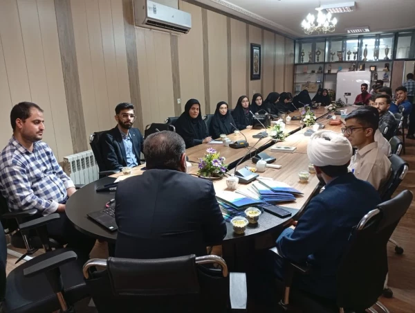 روز ارتباطات و روابط عمومی فقط یک برگه در تقویم نیست؛ یک فصل از هنر، دانش و منش است  دکتر اکبری مطلق 9