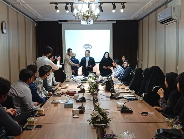 روز ارتباطات و روابط عمومی فقط یک برگه در تقویم نیست؛ یک فصل از هنر، دانش و منش است  دکتر اکبری مطلق 11