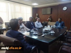 در جهت افزایش تعاملات و حلِ مشکلات پردیس ها و مراکز : 2