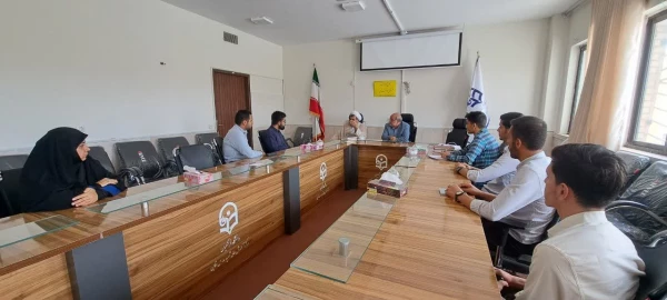 برنامه  ریزی و تصمیم  گیری در مورد طرح  ها و برنامه  های قرآنی در مرکز شهید مدرس قاین 4