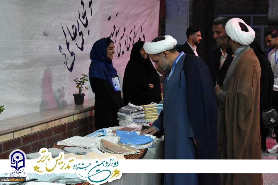 بافتنی ها و صنایع دستی در خراسان جنوبی هنر بی پایانی است که آن را به یک اصالت تبدیل کرده است 4