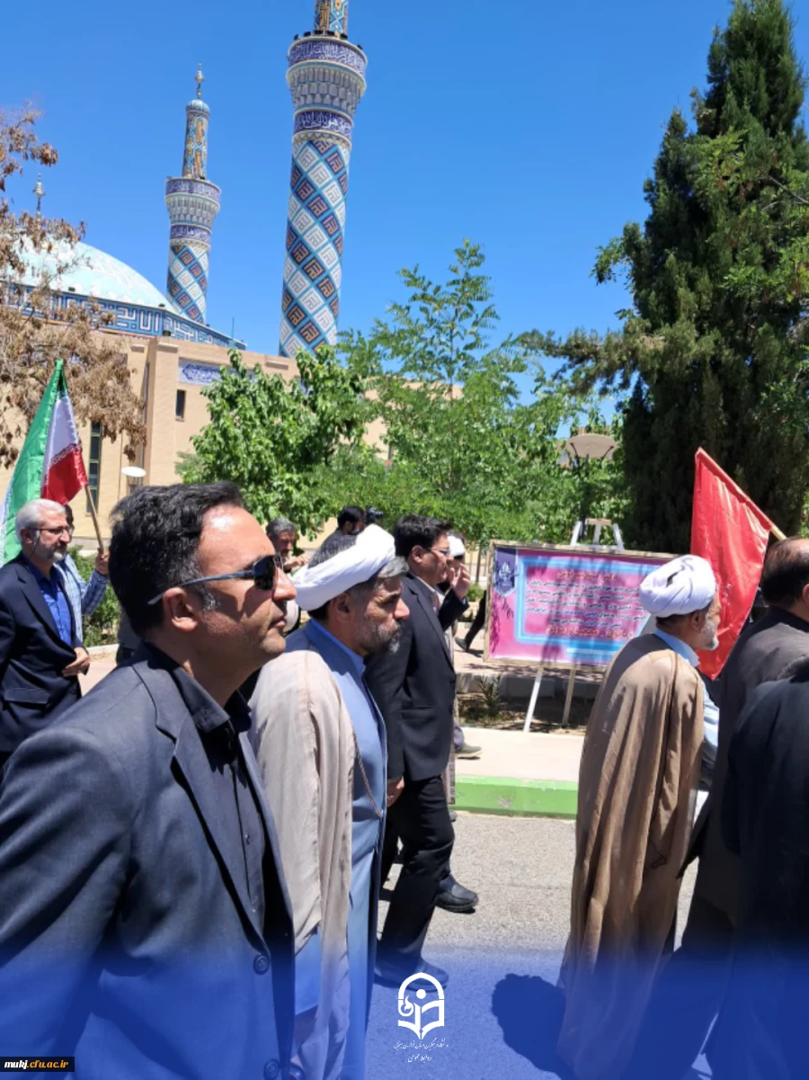 ما ملت شهادتیم، ما ملت امام حسینیم 5